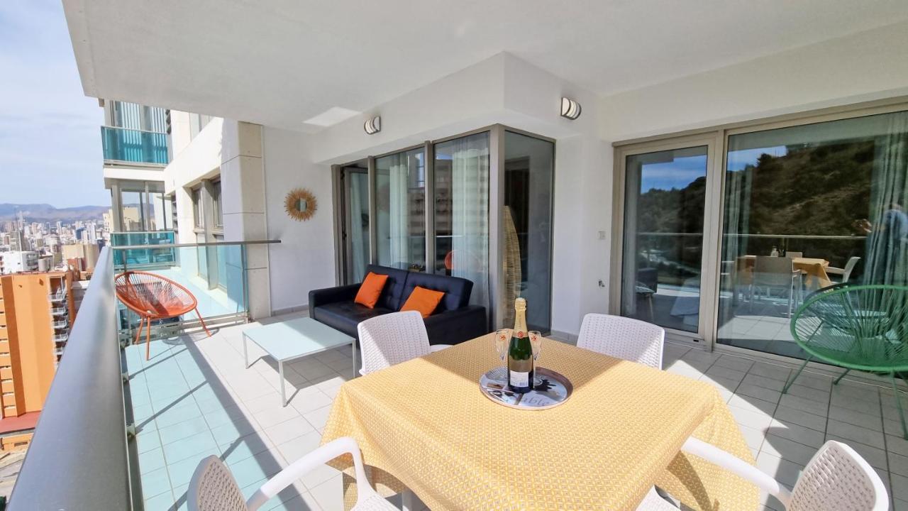 Skyline 6 Private Balcony, Sunny All Year Round, With Nice Views Бенідорм Екстер'єр фото